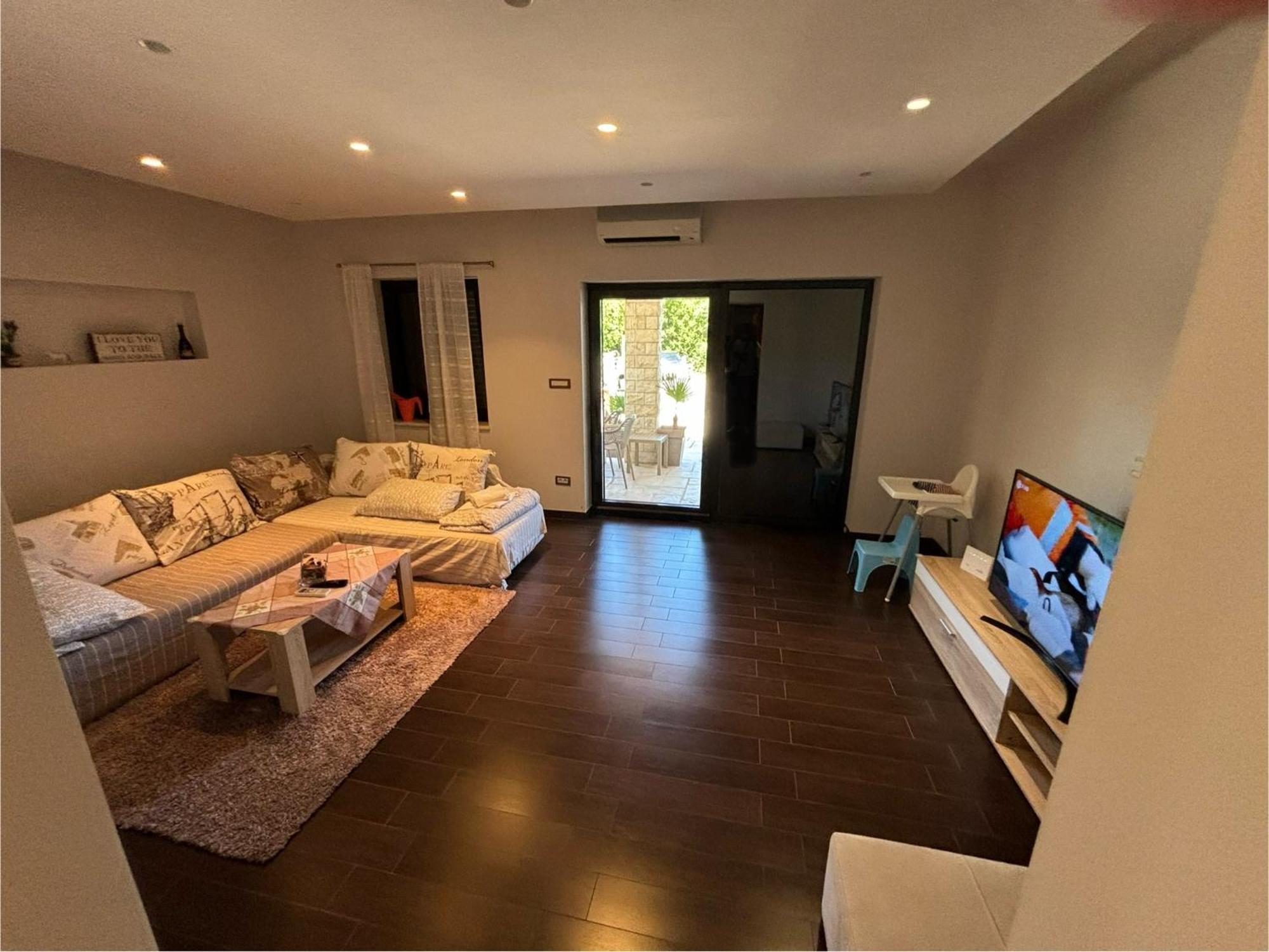 Apartment Verano Нивице Экстерьер фото