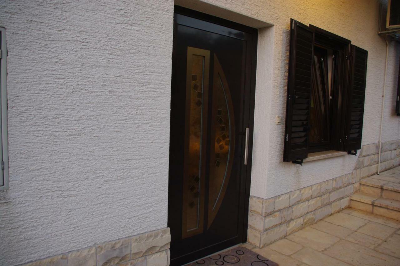 Apartment Verano Нивице Экстерьер фото